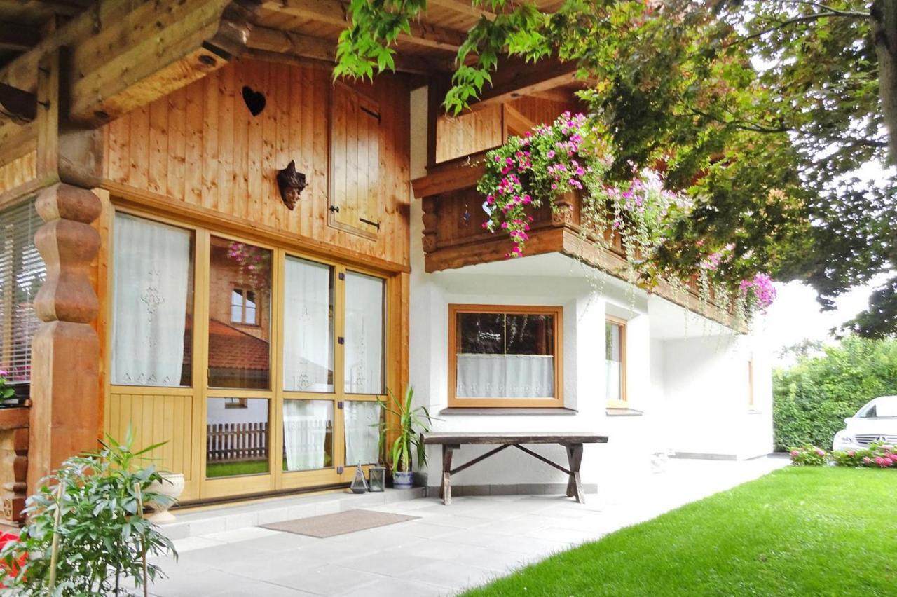 Holiday Home, Axams إنسبروك المظهر الخارجي الصورة